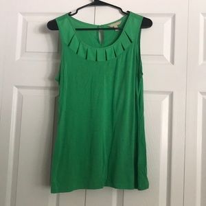 Banana Republic green tank